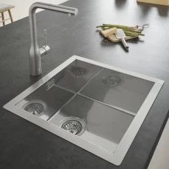 Grohe Colours Keukenkraan Essence New RVS Met Uittrekbare Mousseur -Badkamer Verkoop 123 11185