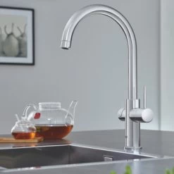 Grohe Red Compact Keukenkraan Met C-uitloop En 4 Liter Kokend Water Boiler Chroom -Badkamer Verkoop 123 11296