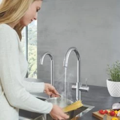 Grohe Red Compact Keukenkraan Met C-uitloop En 4 Liter Kokend Water Boiler Chroom -Badkamer Verkoop 123 11297