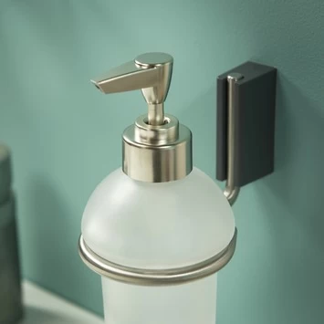 Tiger Zeepdispenser Cliqit Hangend Donkergrijs RVS 5 Tiger Zeepdispenser Cliqit Hangend Donkergrijs RVS - Afbeelding 3