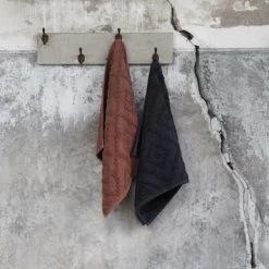 Sealskin Badmat Aztec 60x90cm Donkerroze -Badkamer Verkoop 123 38